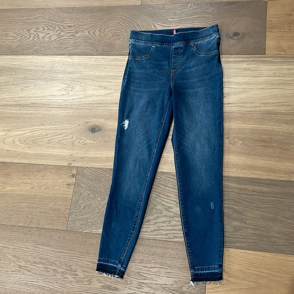 SPANX Distressed Denim Jegging Jeans Leggings Pants Shapewear Raw Hem Medium - Picture 4 of 15